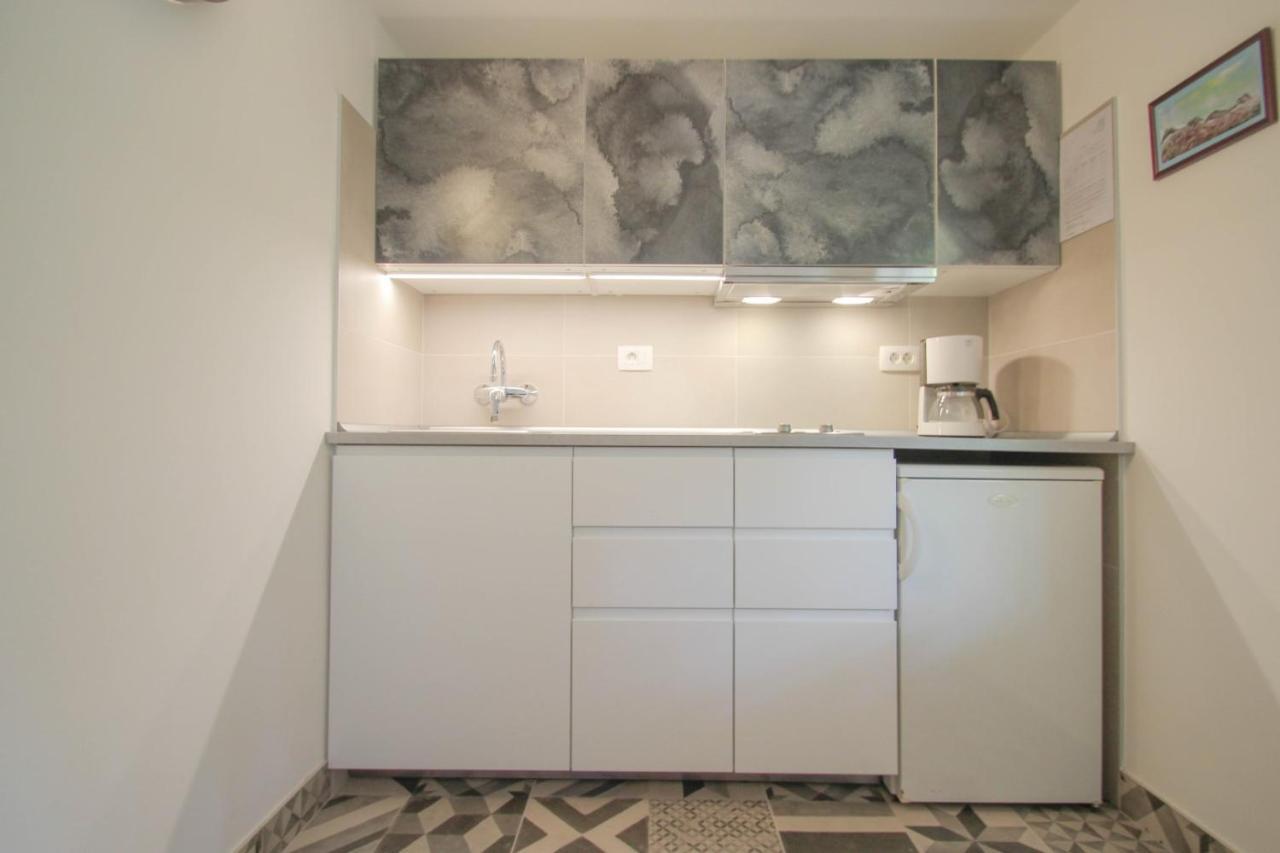 Carla Guest House Novigrad Istria Esterno foto