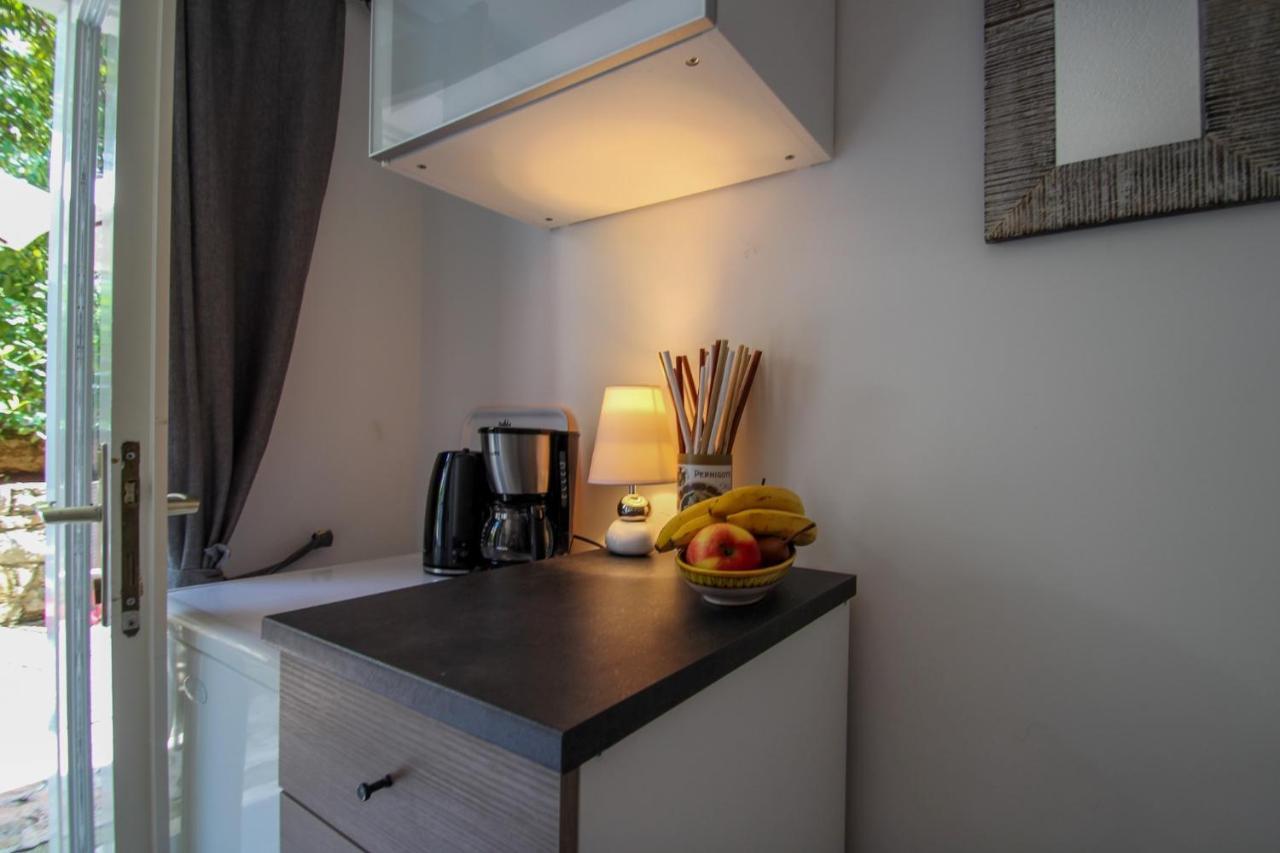 Carla Guest House Novigrad Istria Esterno foto