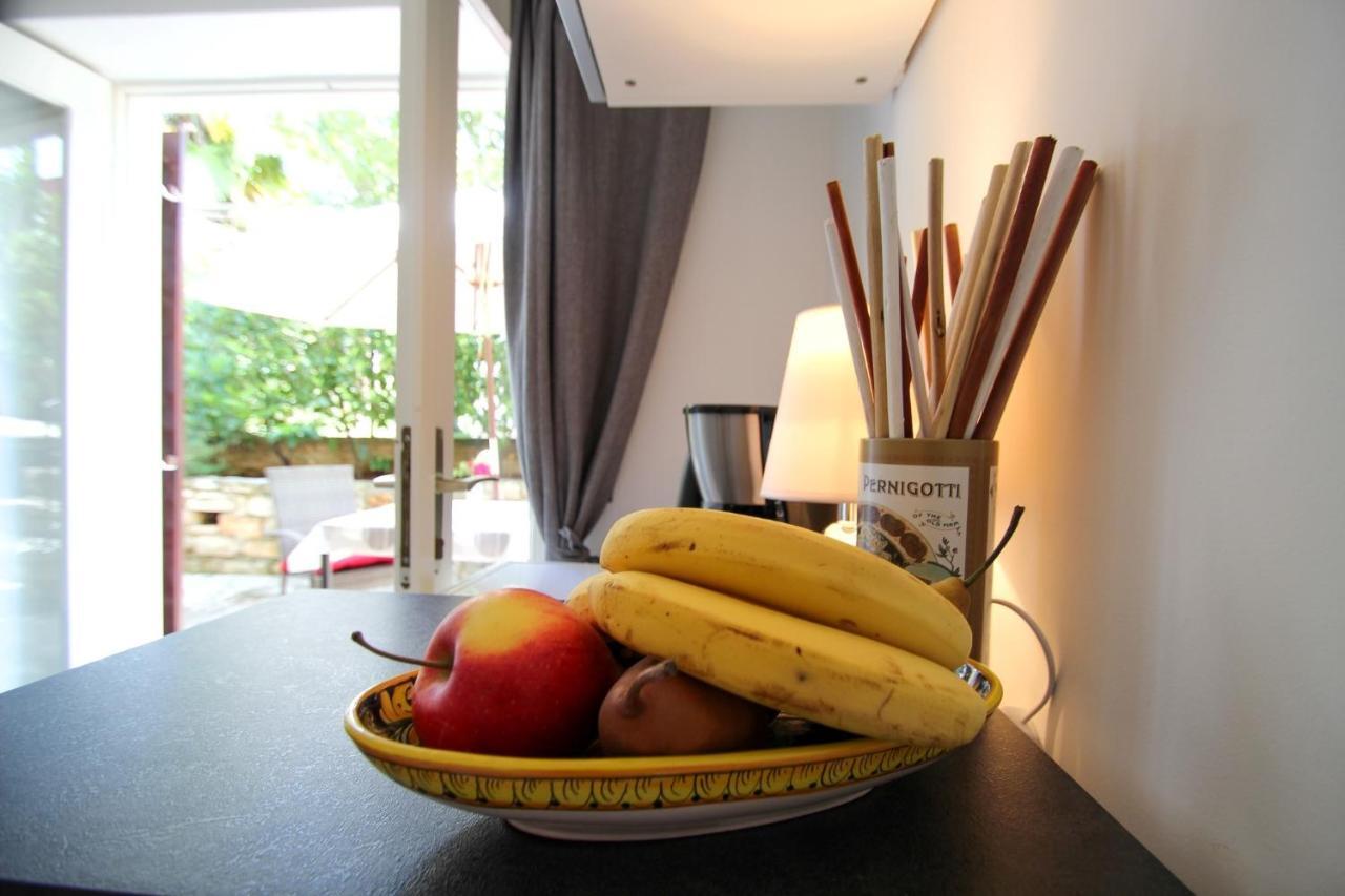 Carla Guest House Novigrad Istria Esterno foto