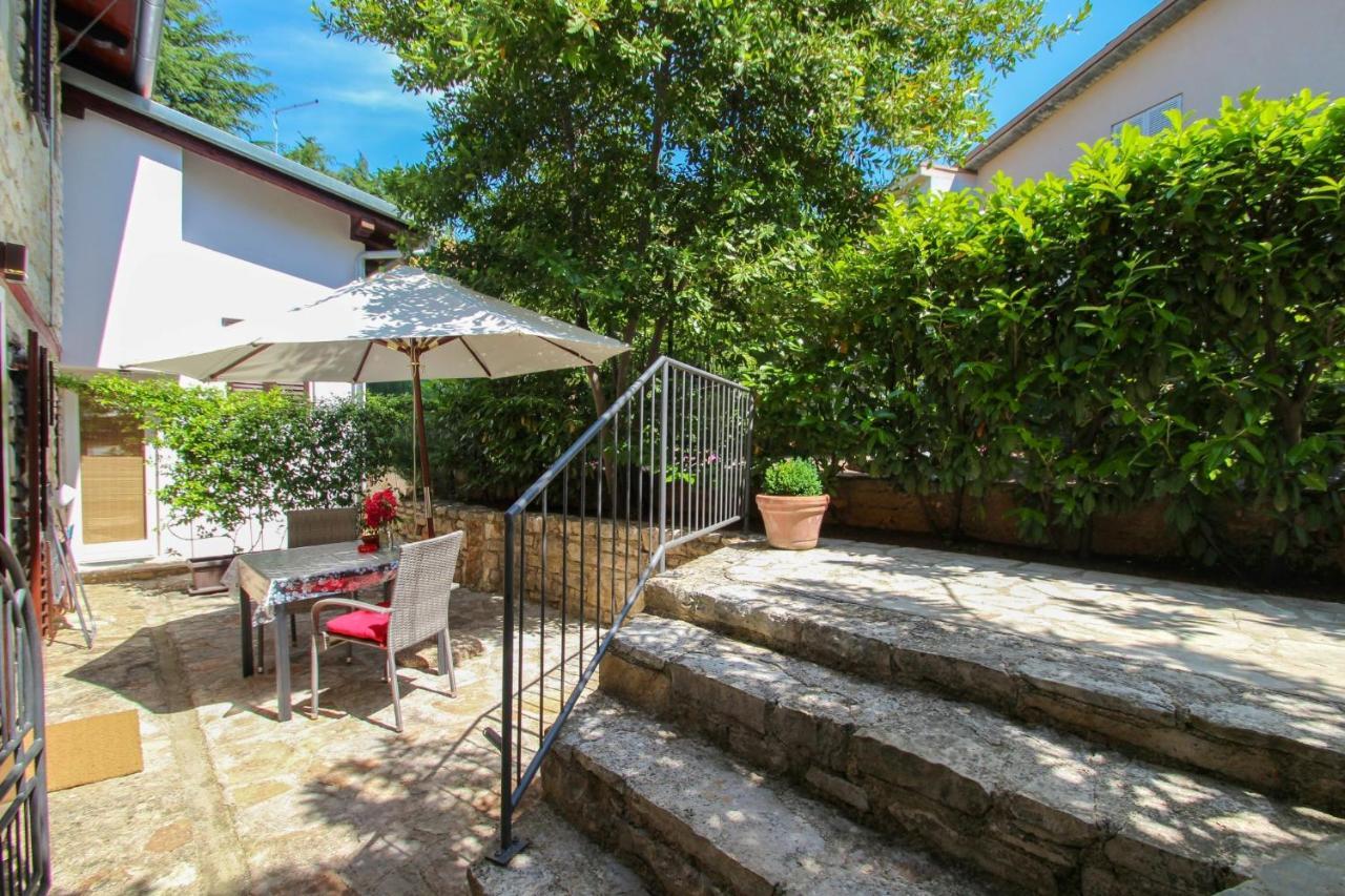 Carla Guest House Novigrad Istria Esterno foto