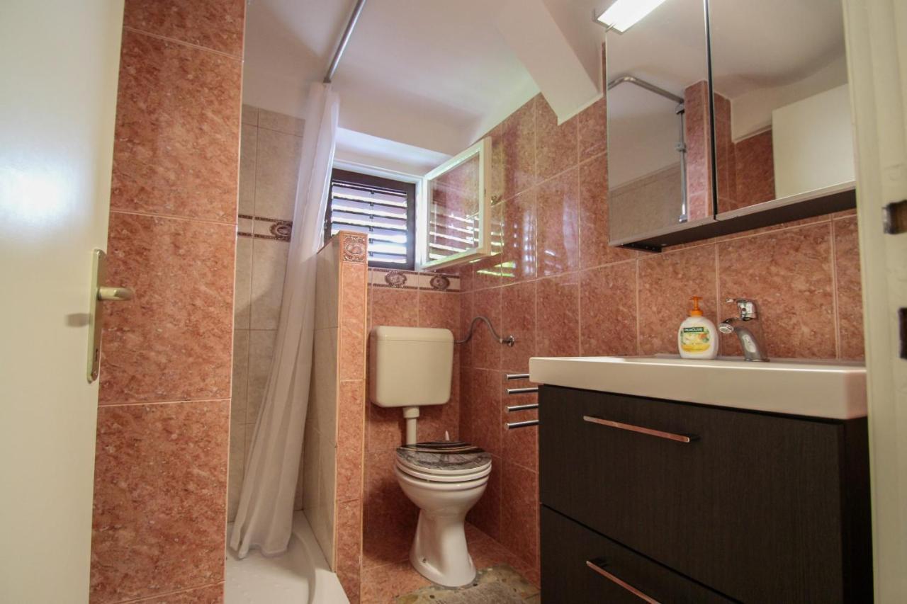 Carla Guest House Novigrad Istria Esterno foto